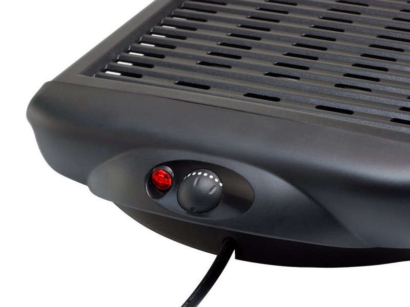 Detachable drip tray for smokeless bbq grill indoor
