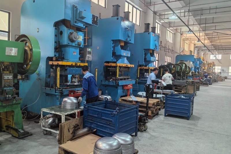 Kangye factory production area with injection molding and assembly operations