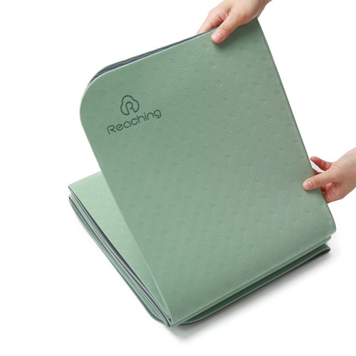 OEM Custom Embossed Logo Foldable TPE Mat Low MOQ