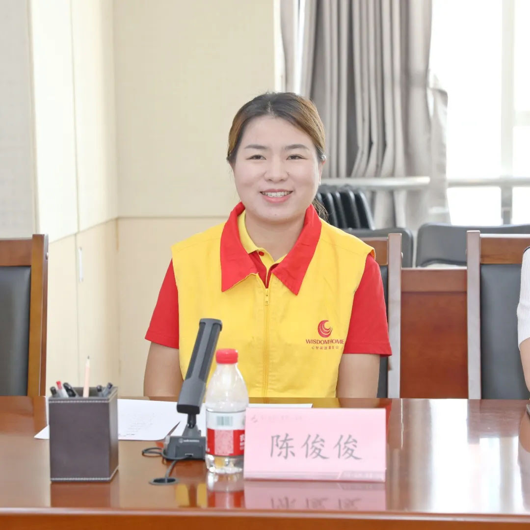 Amy Chen founder of Easemotion attending the New Beginnings charity launch ceremony