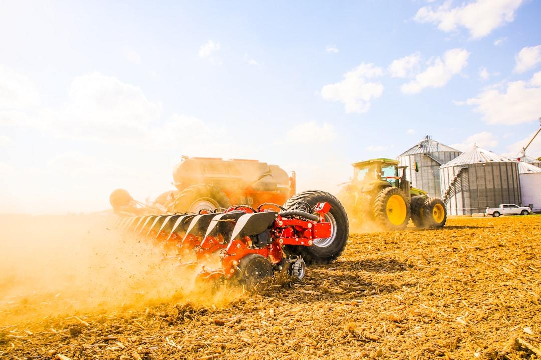 Uninterrupted Harvest: The Essential Guide to Power Solutions for Modern Agriculture and Livestock Farming