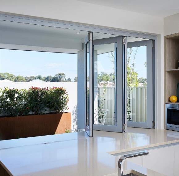 Aluminum Bi-Fold Window Folding Glass Window Manufacturer