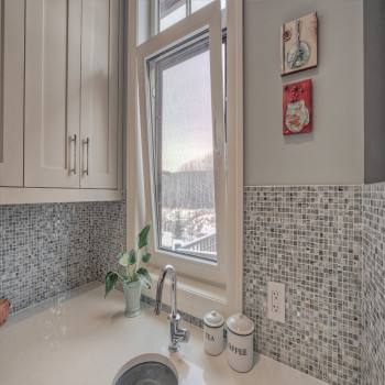 Aluminum Tilt and Turn Window Dual Opening Window Manufacturer