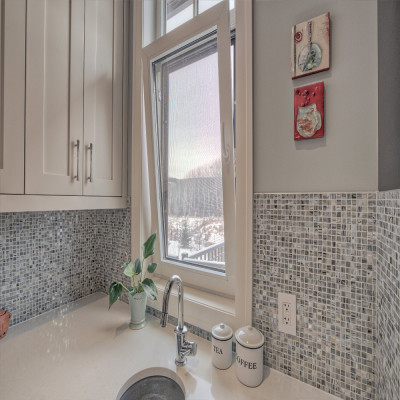Aluminum Tilt and Turn Window Dual Opening Window Manufacturer