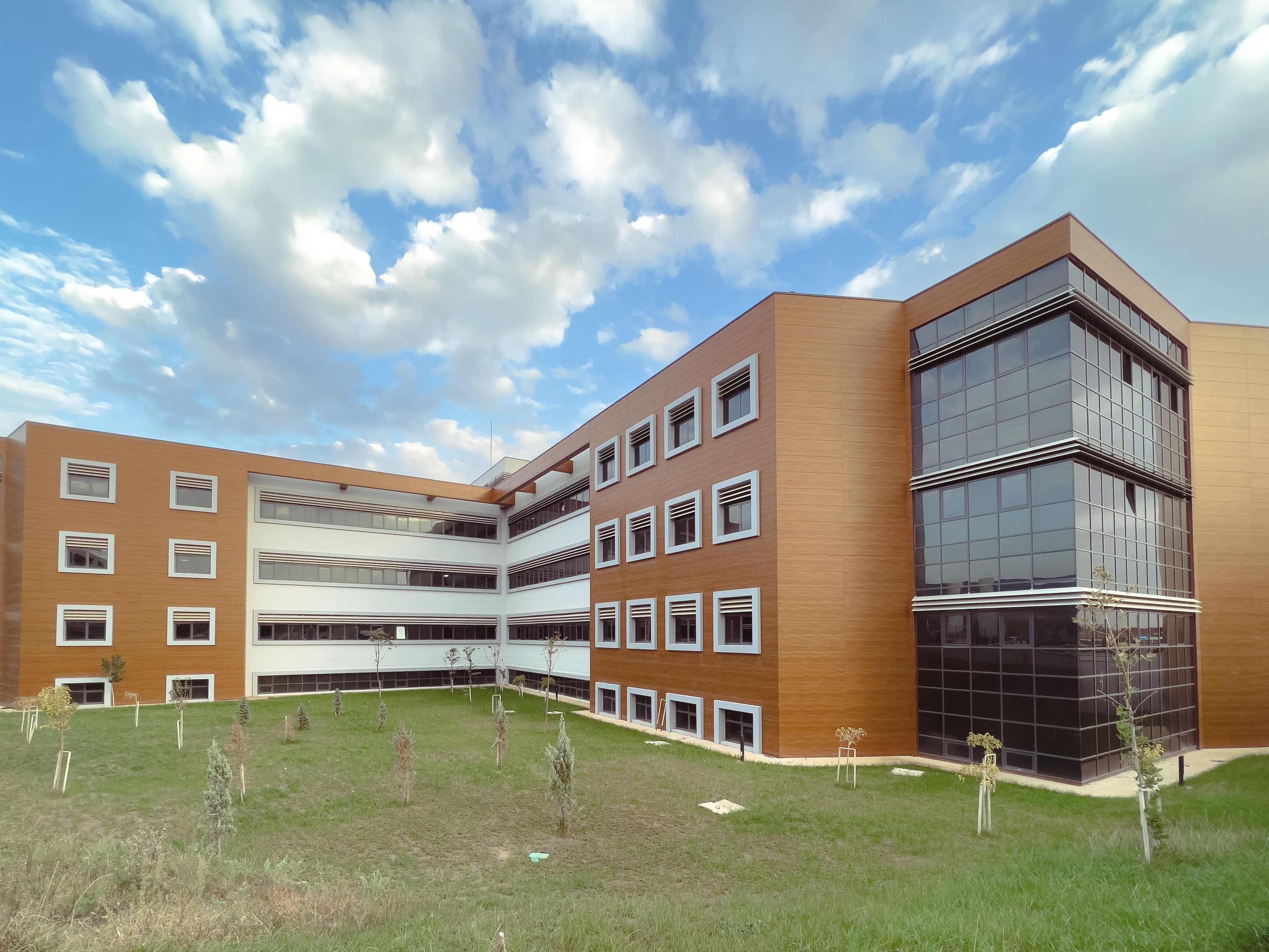 Educational buildings entrance solutions