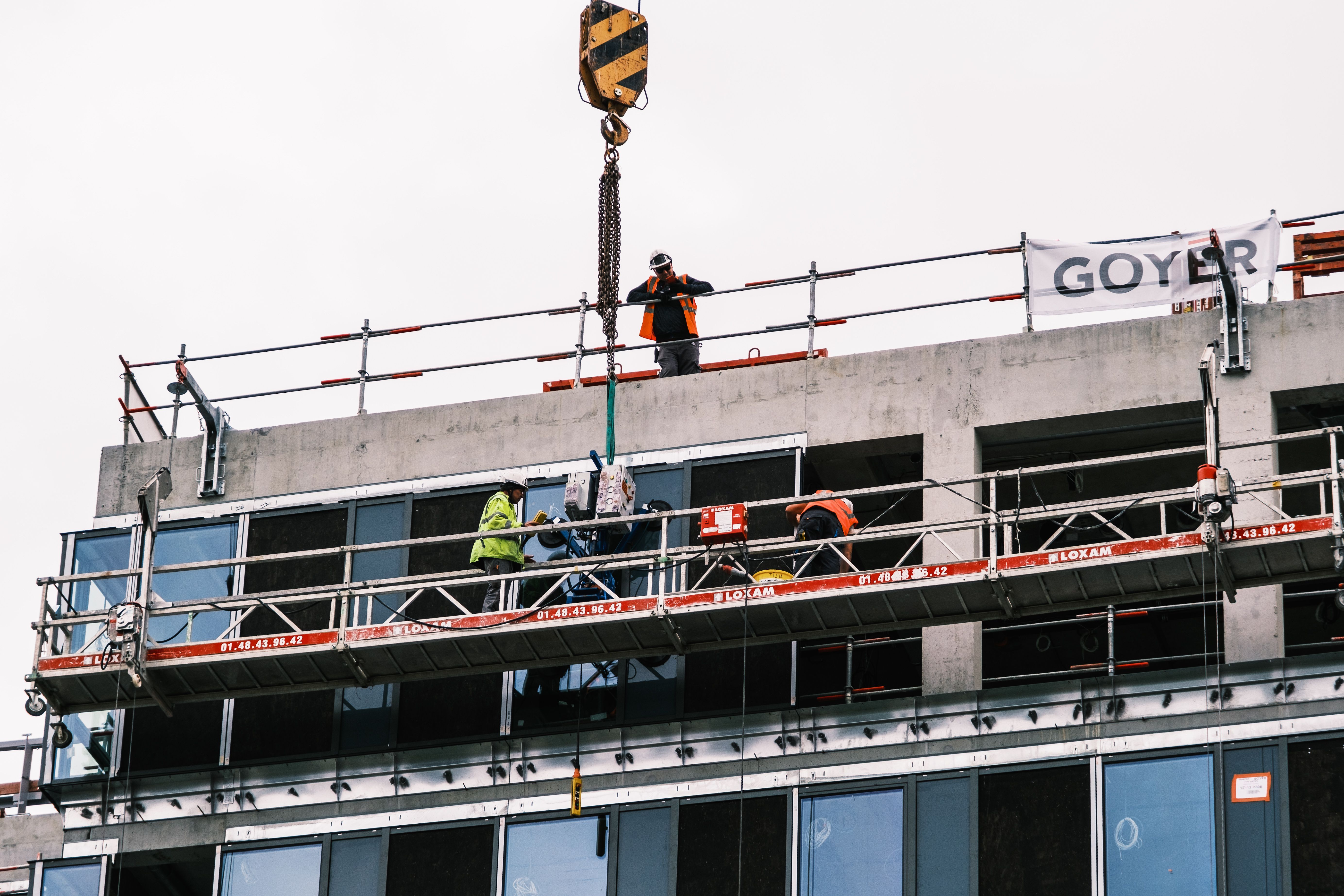 Project support and on-site coordination