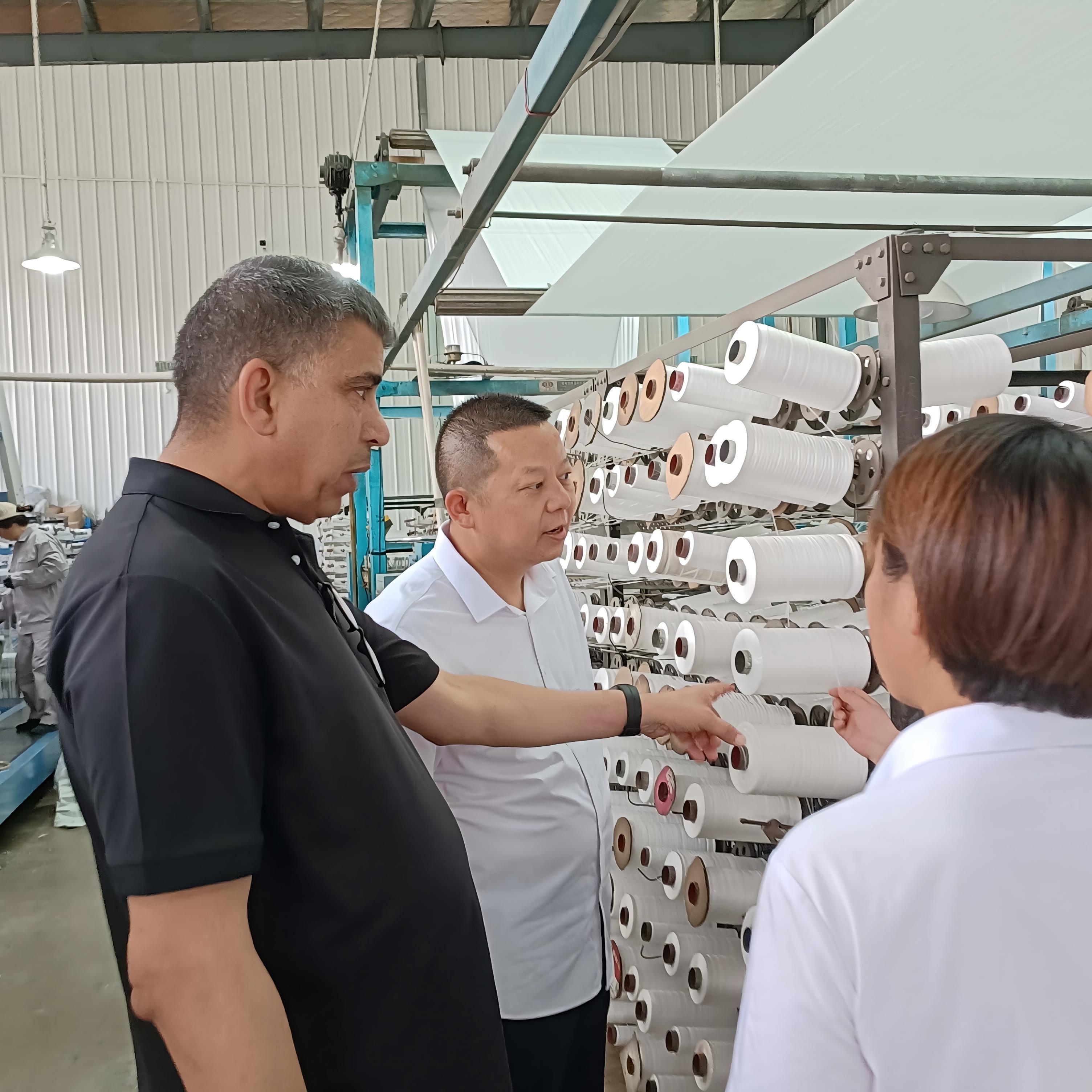 Saudi Arabian clients visit HOKBG factory to know Anti-UV grow bags for trees planting