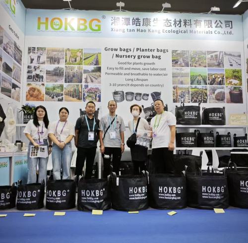 Japanese Customer Visits Again to Explore Grow Bags for Agricultural Retail Market