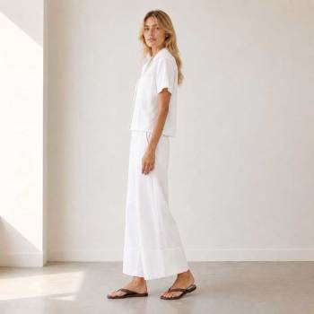 White Linen Lounge Set