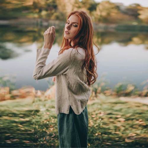 Women's Linen Staple Top
