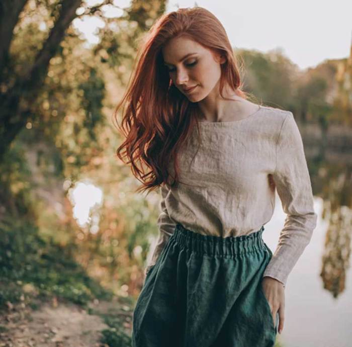 Women's Linen Staple Top