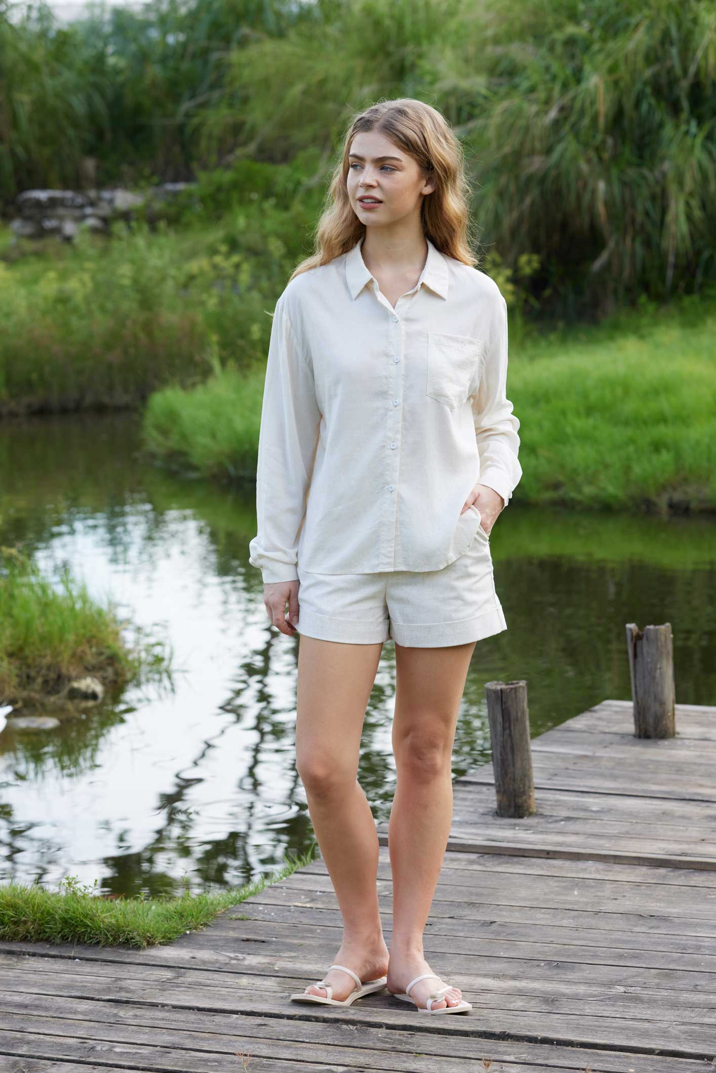 Women's Linen Staple Top