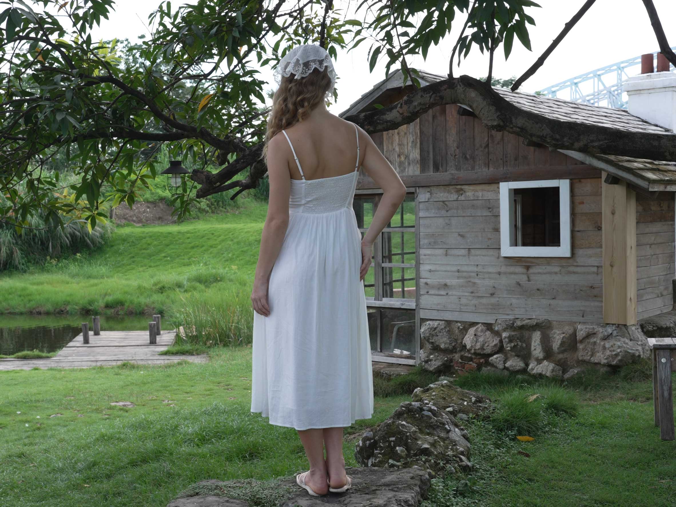 Why Linen Is a Smart Choice for Modern Women