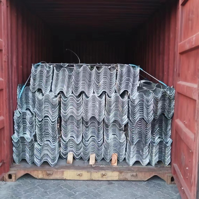 Fanda traffic guardrail shipment