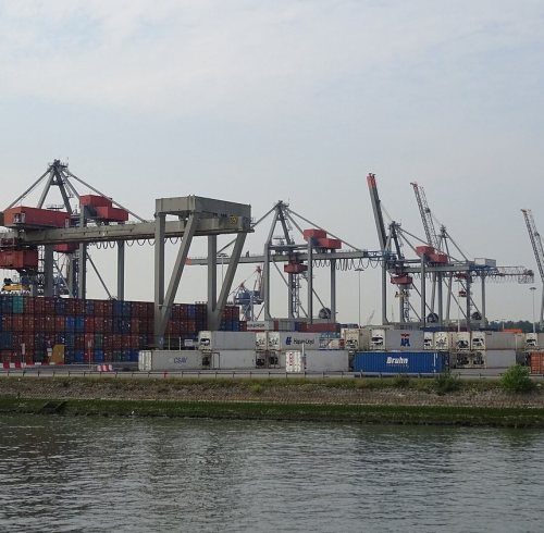 August 2026 Global Ocean Shipping Watch: Project Cargo Space and Lane Conditions Under Geopolitical Disruption