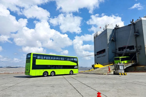 A Complete Guide to Ro-Ro Shipping: Definition, Advantages and Bloom Supply Chain Logistics Solutions