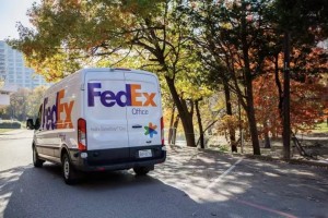 The Complete Guide to International Express Delivery: Advantages, Suitable Scenarios and Express Solutions
