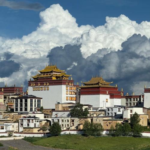 Yunnan Tea Horse Road & Glacier Geology Retreat: 6-Day Cultural Study Tour