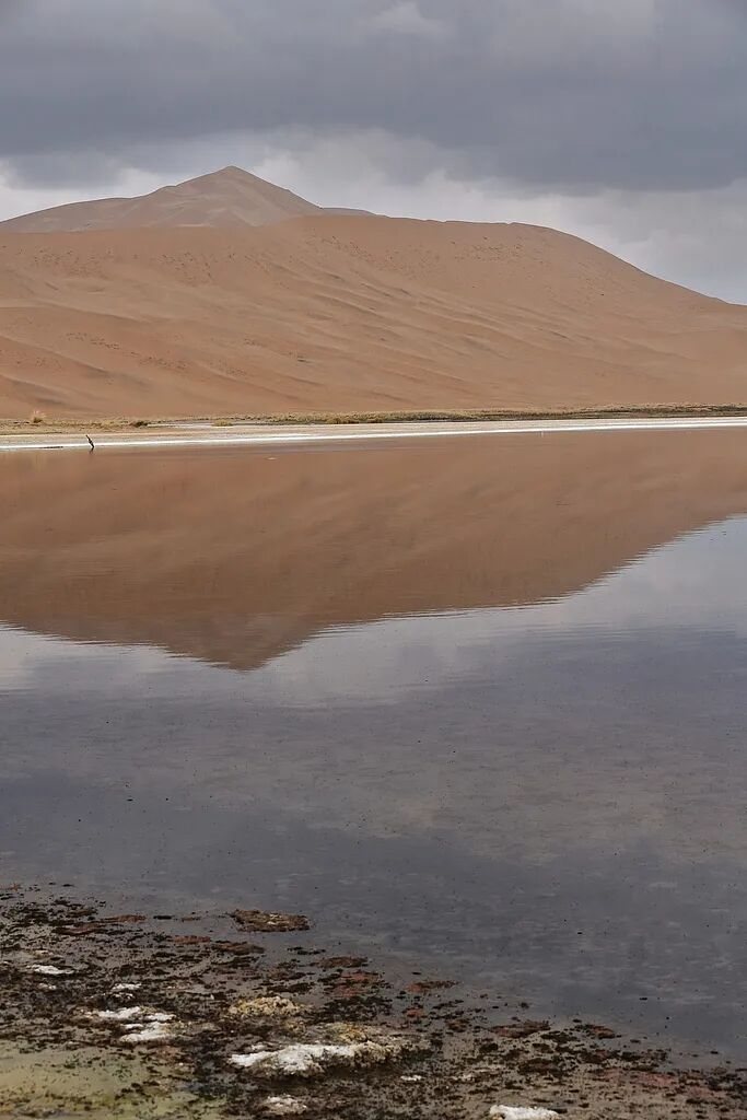 Badain Jaran Desert, Inner Mongolia