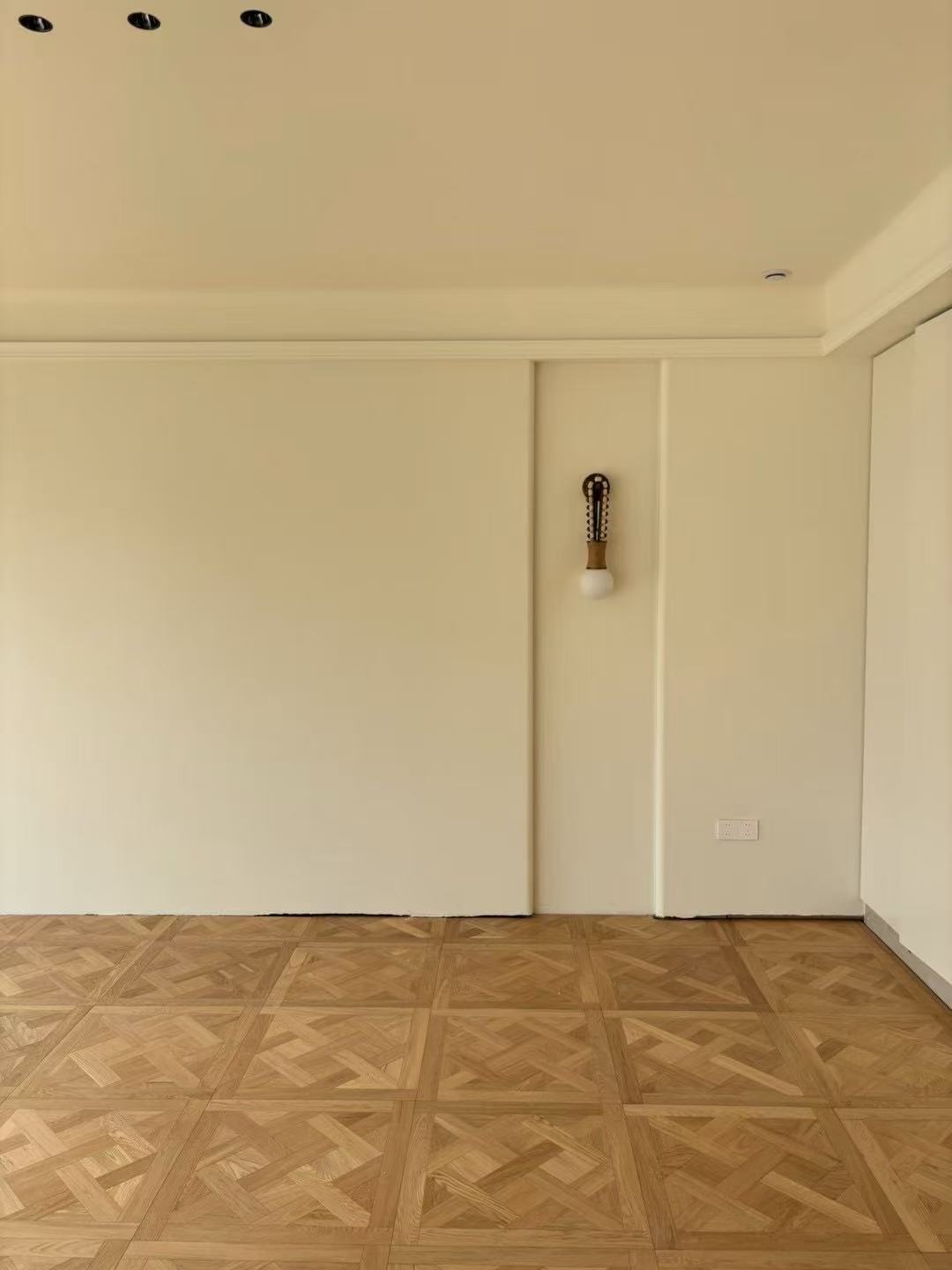 Engineered oak Versailles parquet panel flooring installed in a classic contemporary estate in Seoul, South Korea, featuring warm natural oak tone with brushed UV lacquer finish
