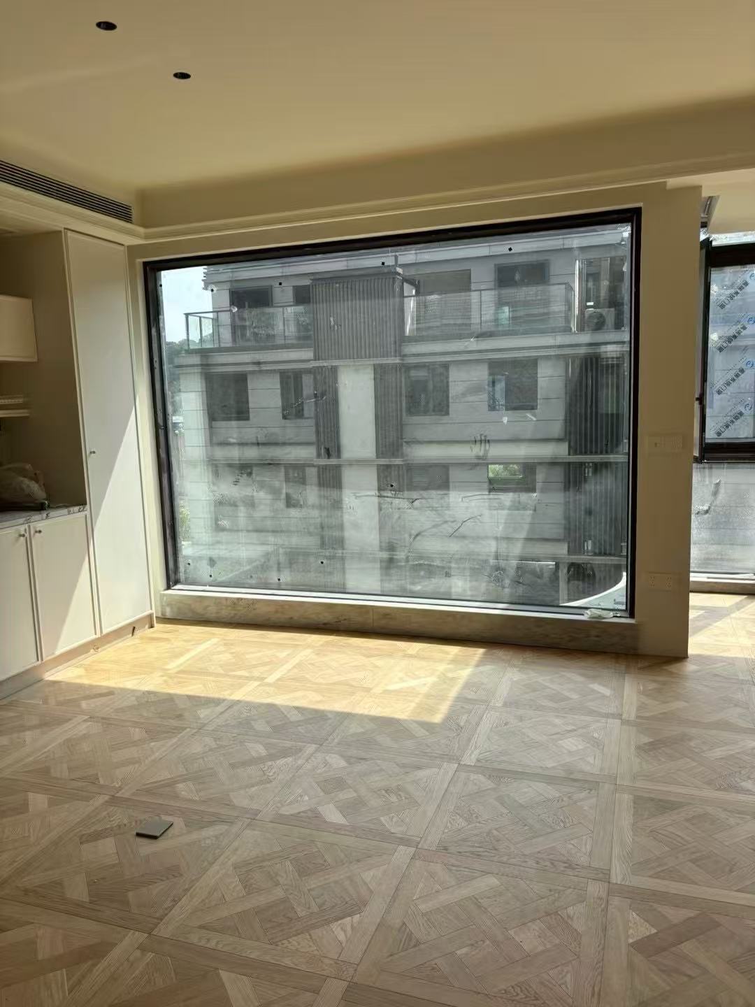 Engineered oak Versailles parquet panel flooring installed in a classic contemporary estate in Seoul, South Korea, featuring warm natural oak tone with brushed UV lacquer finish