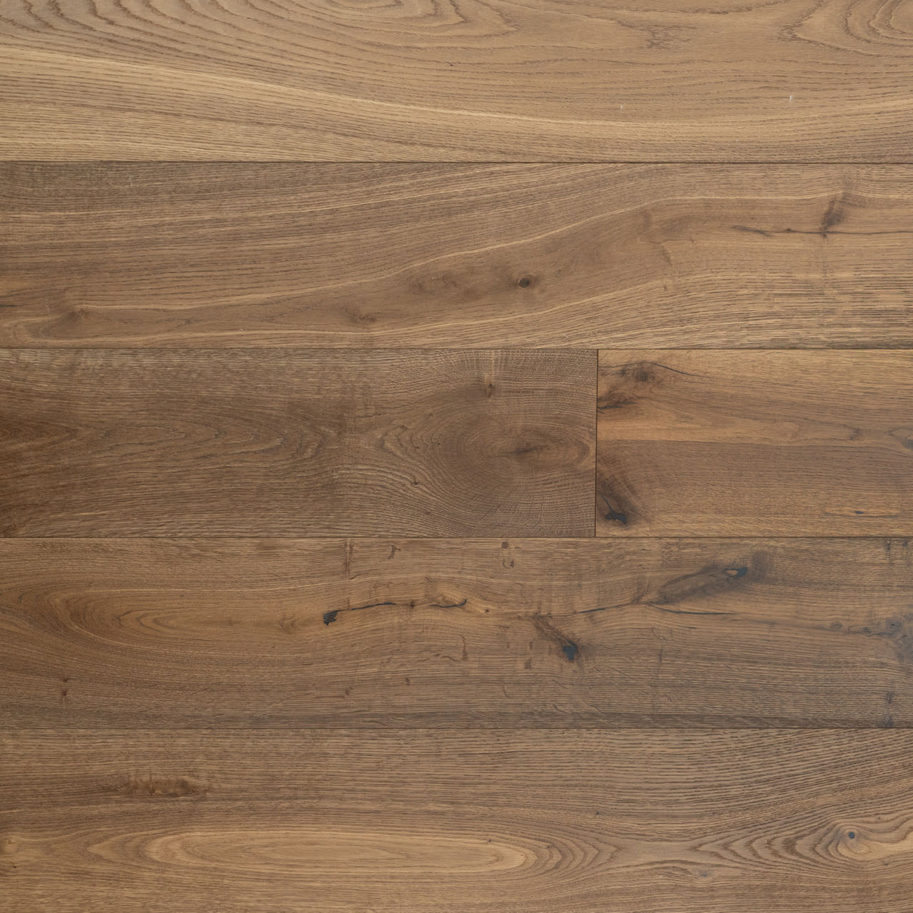 AC-22 -- Warm Smoked Oak 260mm