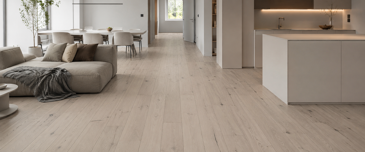 Natural Oak Wide Plank Engineered Flooring -- AM-14