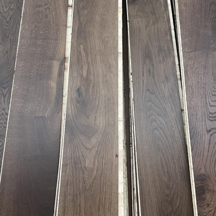 Deep Smoked Brushed Oak 150mm Long Plank Engineered Flooring │ AMUER DS-01