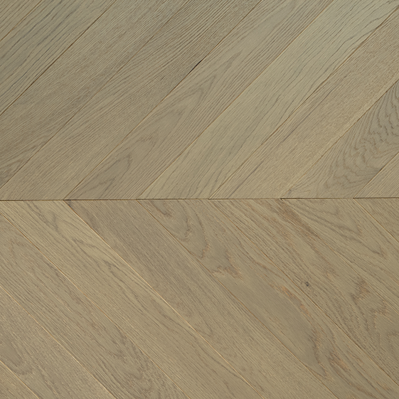 AB Select Brushed Oak Chevron Engineered Flooring UV Lacquer │ AMUER AM-40