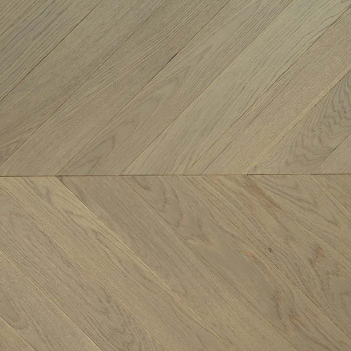 AB Select Brushed Oak Chevron Engineered Flooring UV Lacquer │ AMUER AM-40