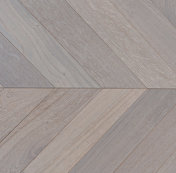 White Stained Oak 90mm Chevron Engineered Flooring | AMUER AM-41