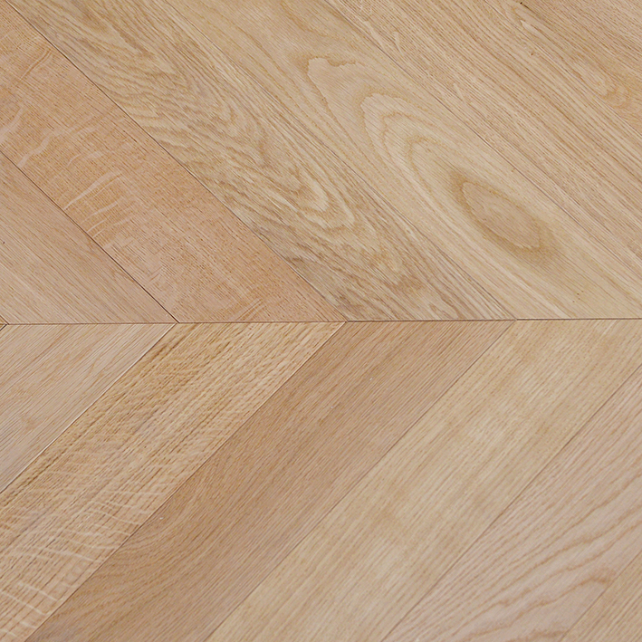 AB Select Brushed Oak Chevron Engineered Flooring 14/3mm UV Lacquer — AM-42