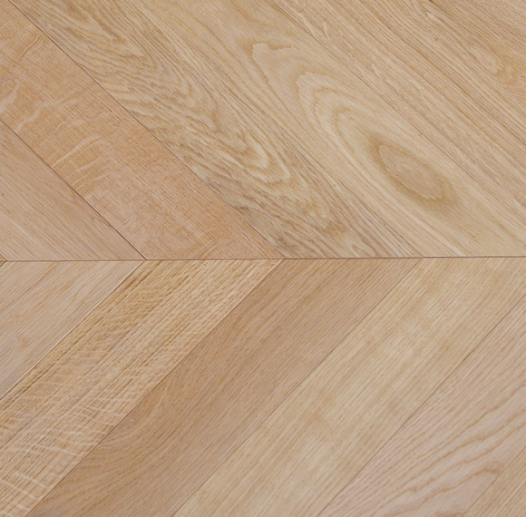 AB Select Brushed Oak Chevron Engineered Flooring 14/3mm UV Lacquer │ AMUER AM-42