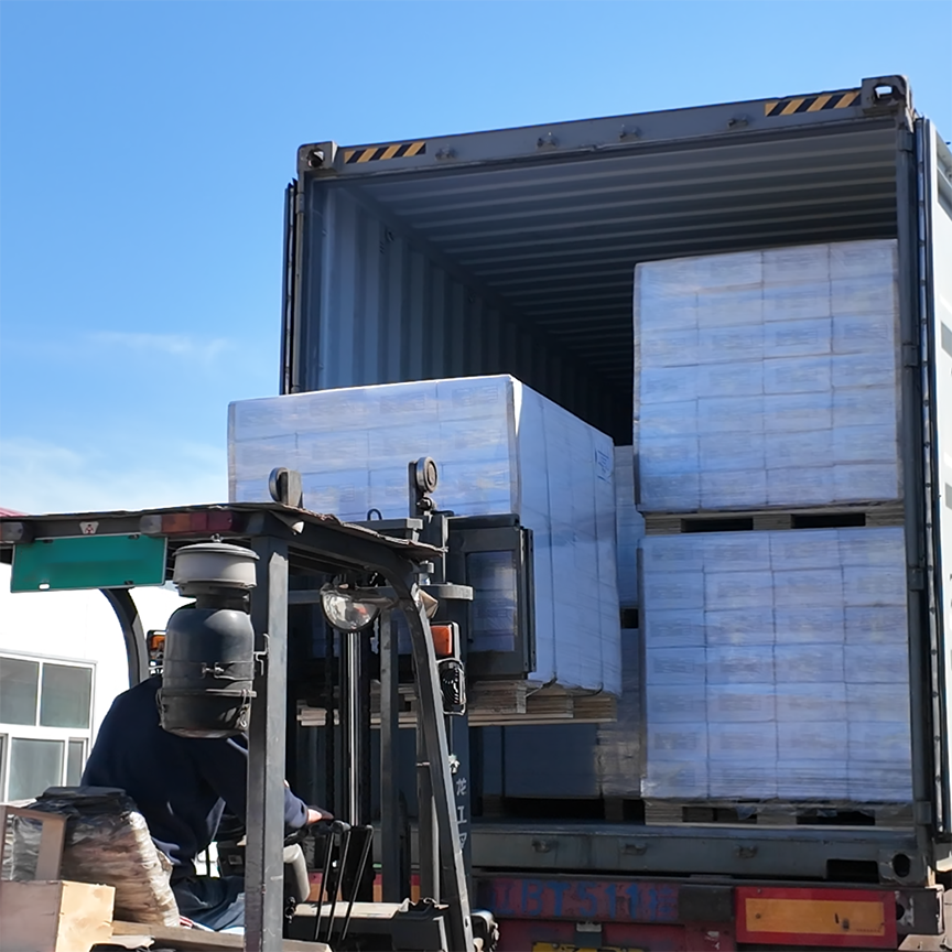 Can different flooring specifications be combined in one container?
