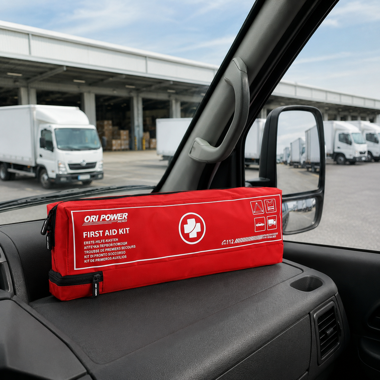 FA181-Car First Aid Kit application-2