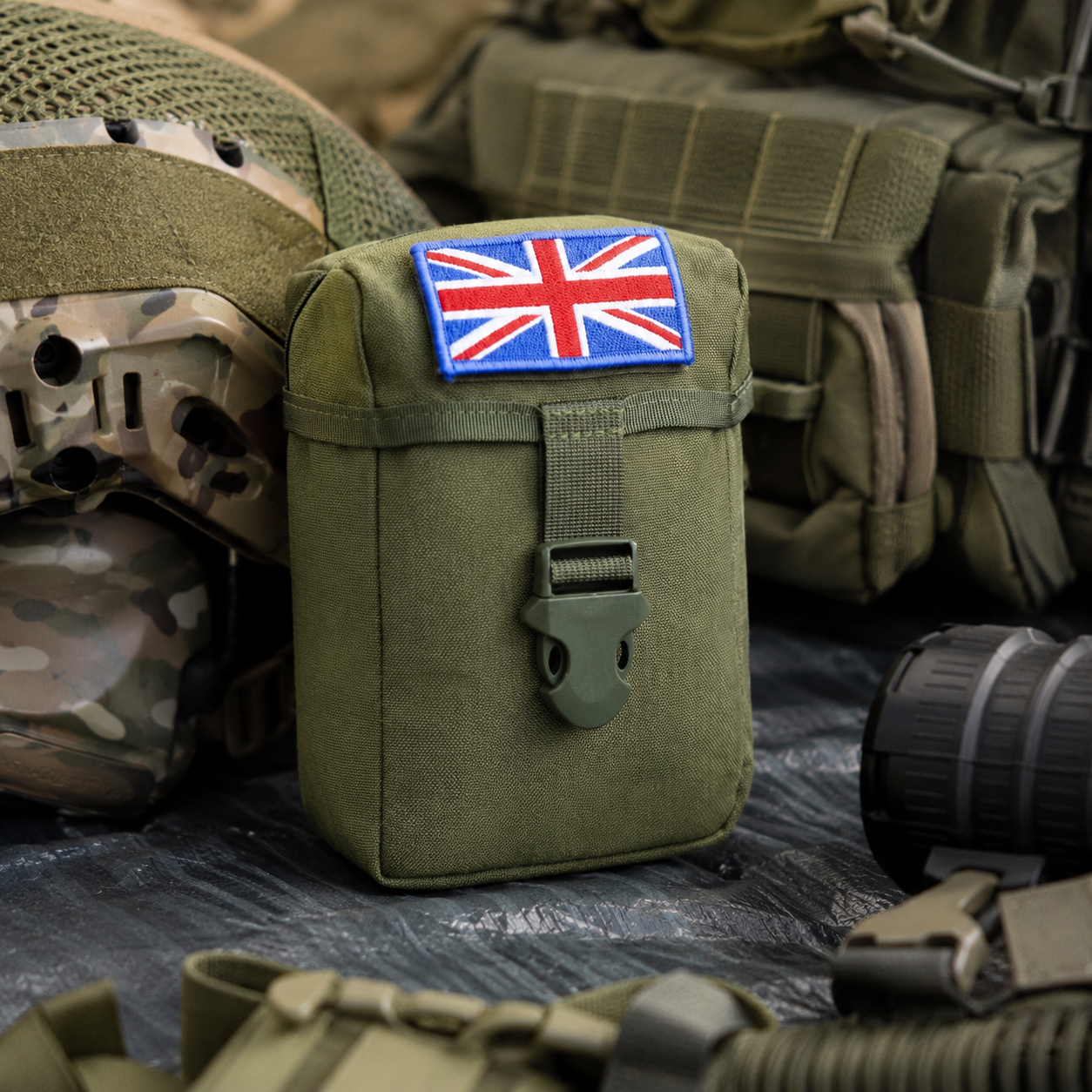 FA147-Military First Aid Kit application-1