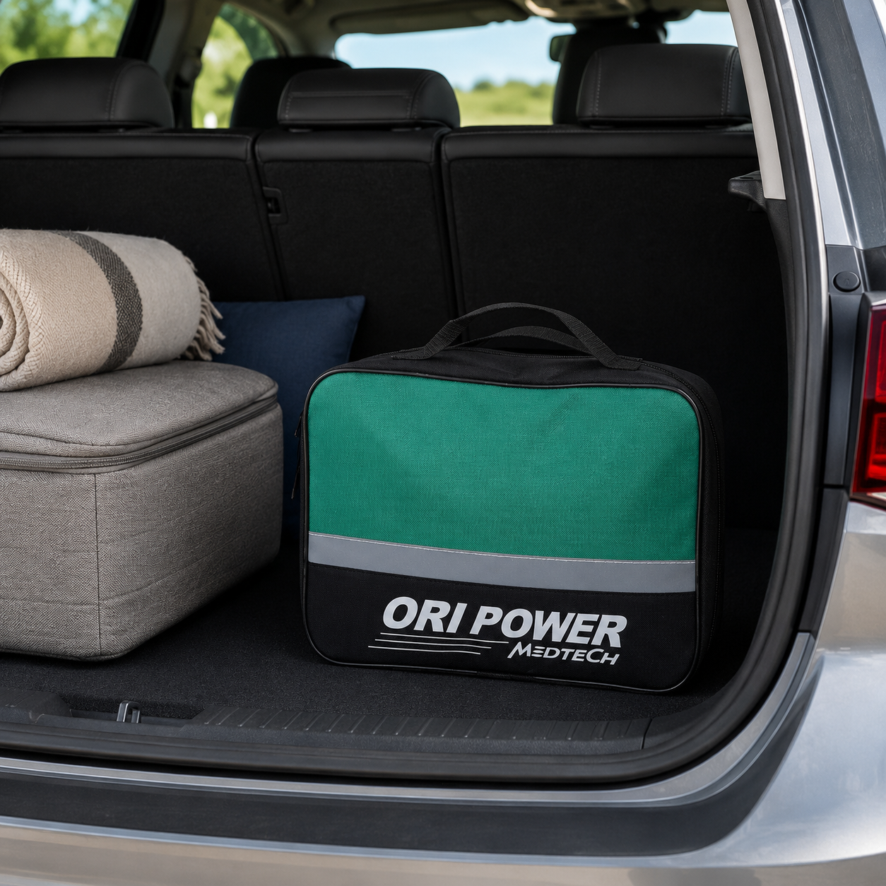 FA153-Vehicle Safety Emergency Kit application-1