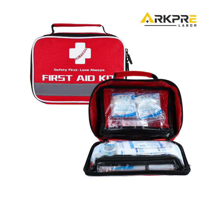 FA141 Reflective Safety First Aid Bag detail
