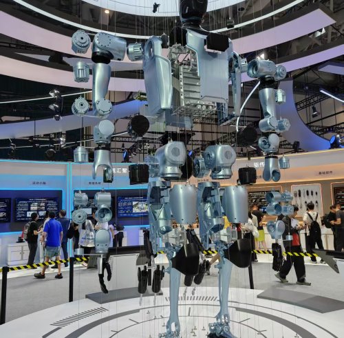 SolisMotor Visits the World Robot Conference to Explore the Future of Intelligent Manufacturing