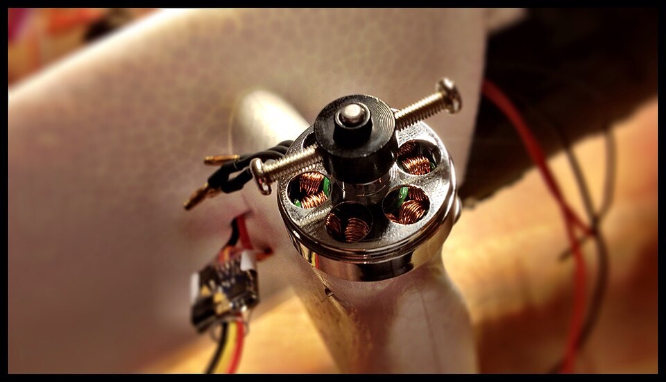 Small brushless drone motors, a typical high KV application that prioritizes speed