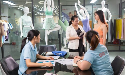 From Sketch to First Sample: 5 Foundational Steps to Develop Custom Apparel with a Verified OEM/ODM Manufacturer