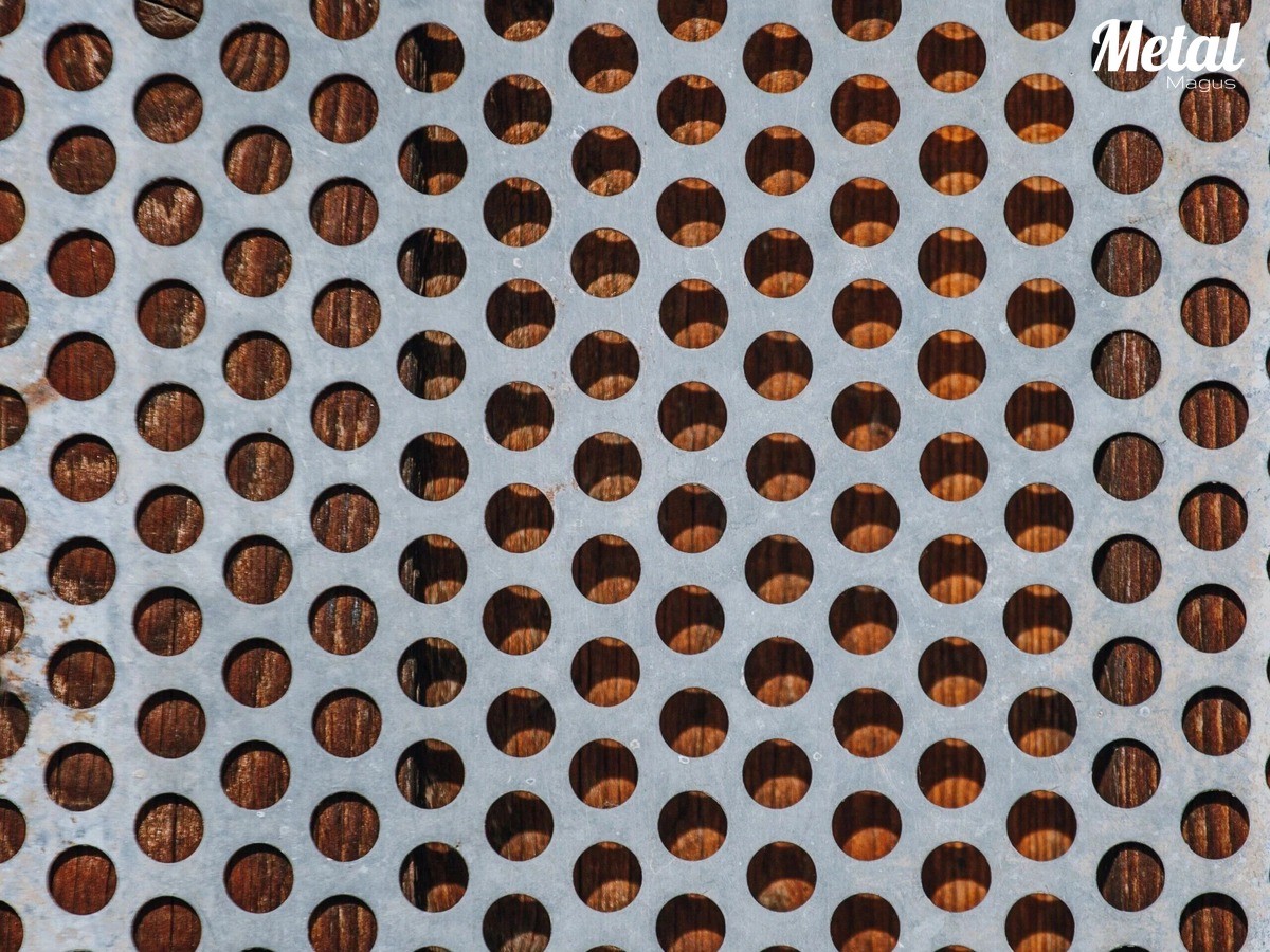 Perforated stainless steel — round-hole staggered pattern