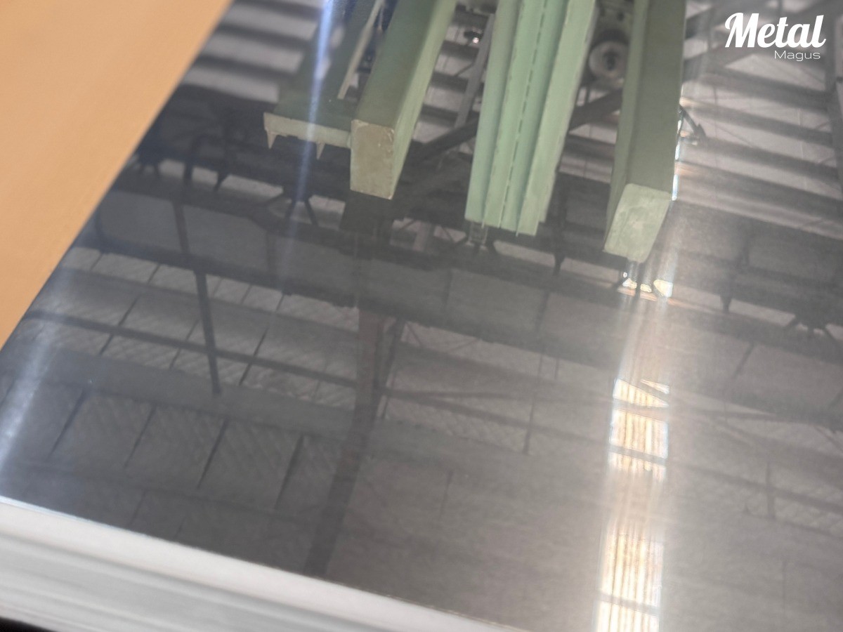 2B cold-rolled stainless steel sheets in stack