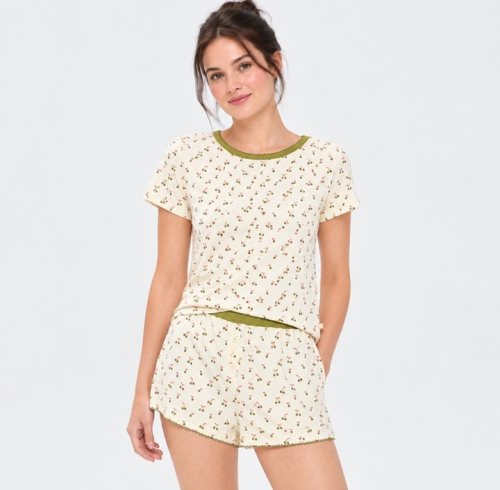 Cream Floral Print Short Sleeve Shorts Set Supplier | Women's Homewear Manufacturer