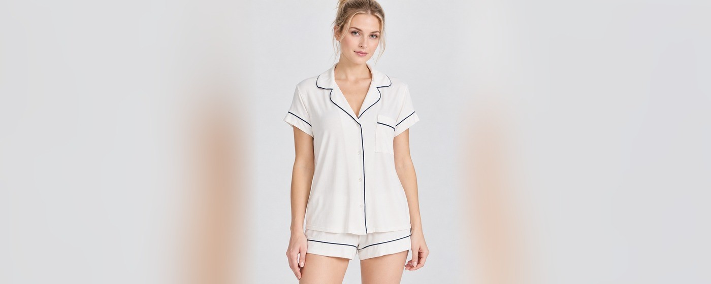 White contrast piping short sleeve pajama set with a notch collar and matching shorts for private label jersey sleepwear