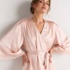 Short Blush Satin Robe with Lace Cuffs Supplier | Bridal Getting-Ready Gown