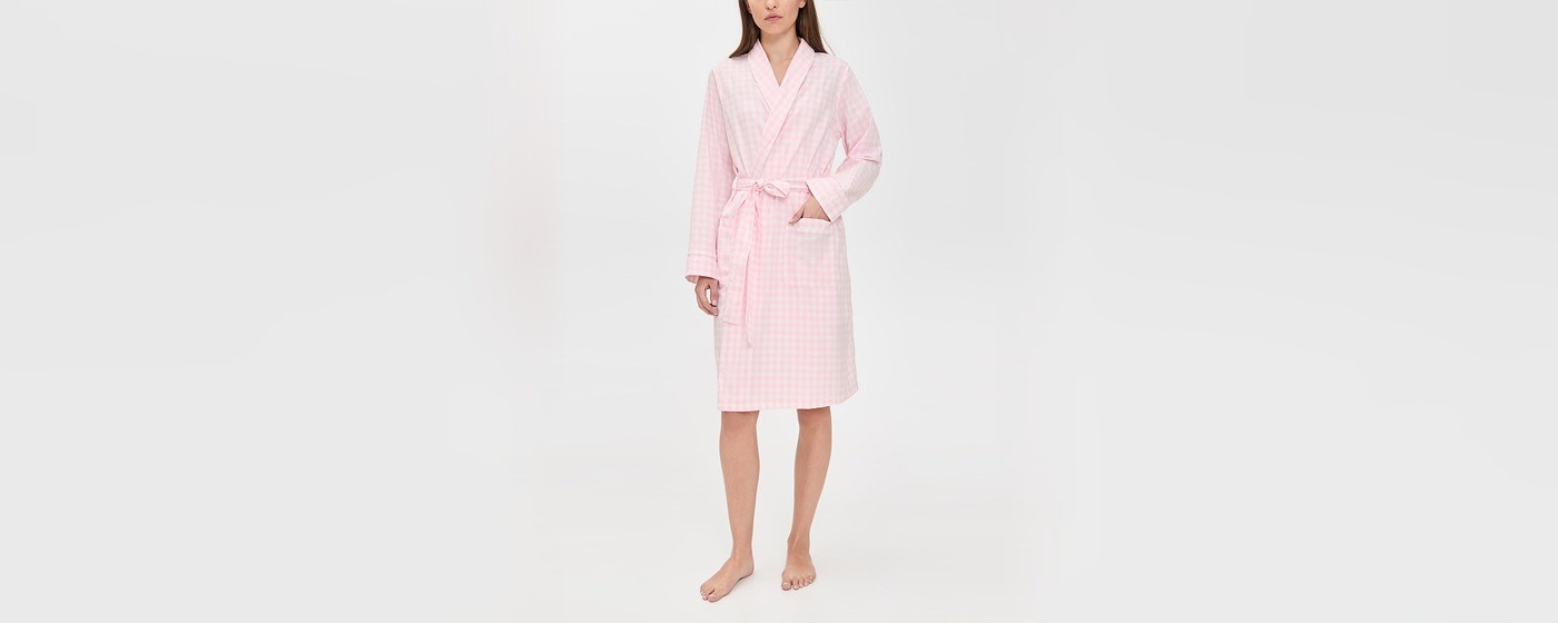 Pink gingham cotton poplin robe with piped shawl collar for bridal and private label