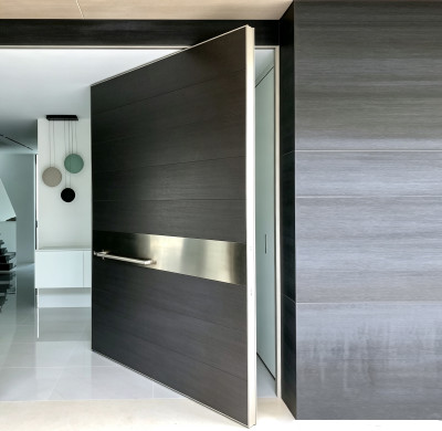 P-098Aluminum Pivot Doors | Flame Retardant | Customized Size | Luxury Villa Entry