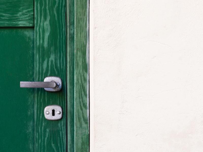 Reinforced aluminum entry door frame built for multi-point locking
