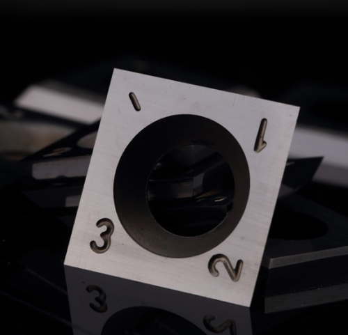 Cemented Carbide Customized Blade With Single Hole for Wood 15*15*1.5